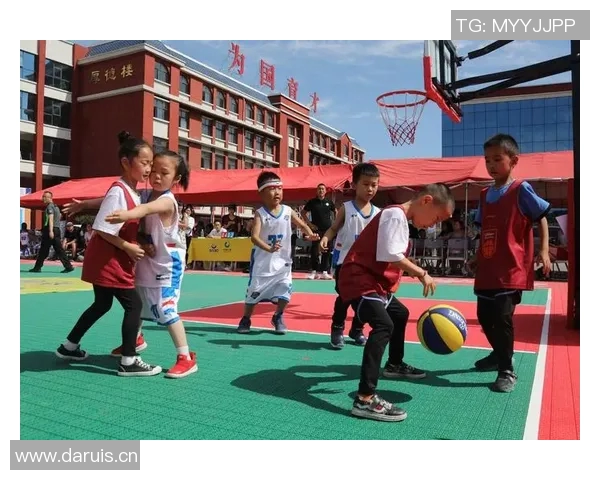 中国青少年篮球公开赛圆满落幕冠军队伍凭实力与团结成为全场最耀眼焦点 中国青少年篮球公开赛圆满落幕冠军队伍凭实力与团结成为全场最耀眼焦点