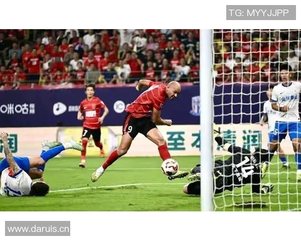 中超月度最佳球员荣誉归属实至名归彰显其卓越表现与贡献