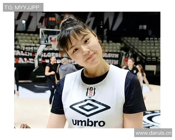 篮球巨星与女演员深夜约会 传闻曝光引发球迷热议 篮球巨星与女演员深夜约会 传闻曝光引发球迷热议