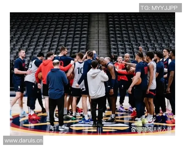 球迷炸锅：季后赛这一行为引热议！